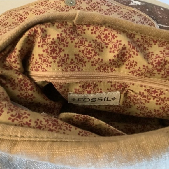 Vintage Bohemian FOSSIL Tan Canvas Hobo Bag - Picture 4 of 6